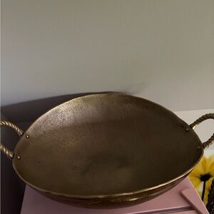 Chic Brass Bowl with Rope Handles